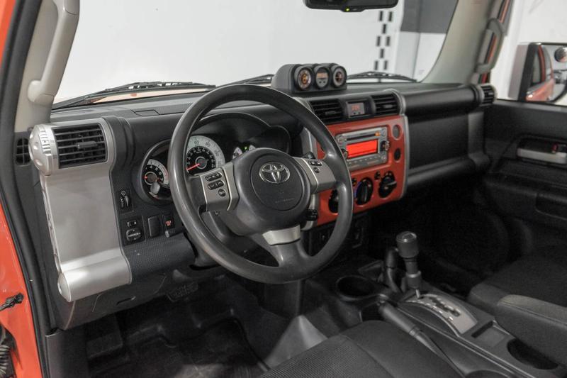 2014 Toyota FJ Cruiser Sport Utility 2D 13