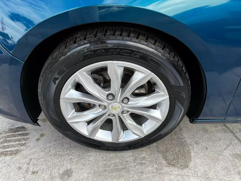 2019 CHEVROLET Malibu Sedan - $11,795