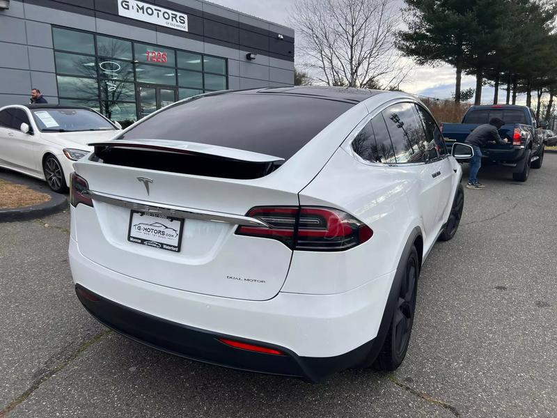 2020 Tesla Model X Long Range Sport Utility 4D 11