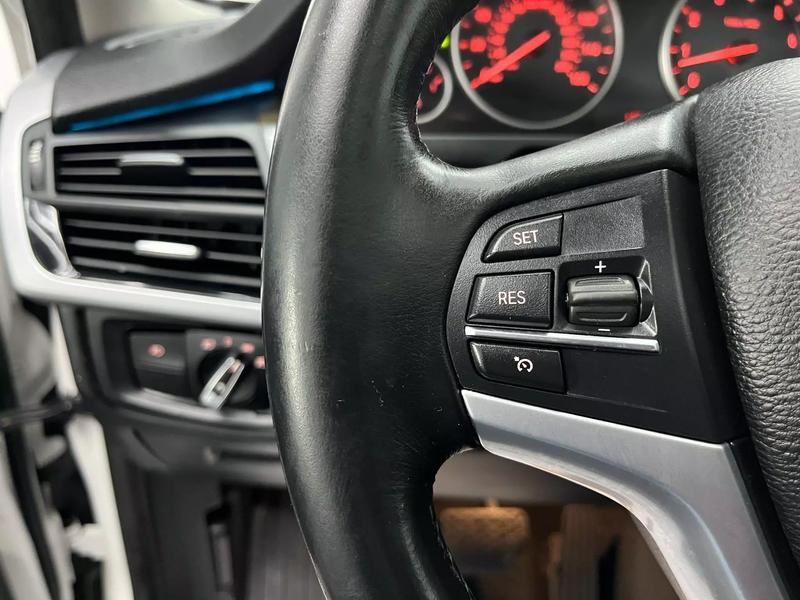 2016 BMW X5 xDrive35i Sport Utility 4D 39