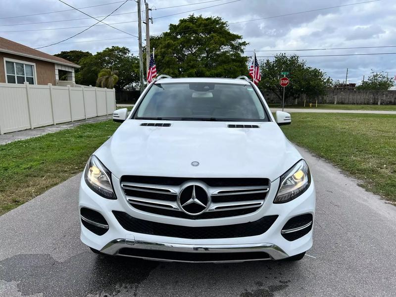 2017 MERCEDES-BENZ GLE-Class SUV / Crossover - $18,495