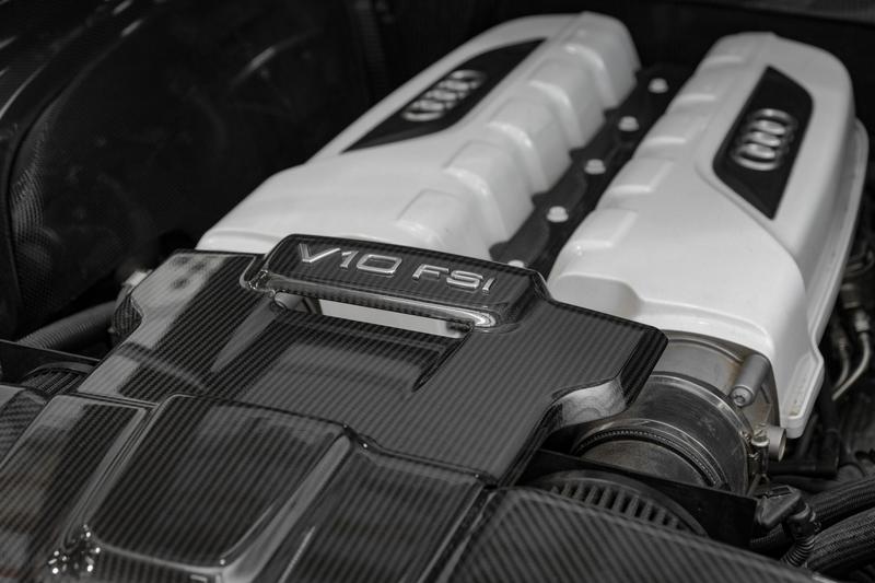 2014 Audi R8 V10 Coupe 2D 51