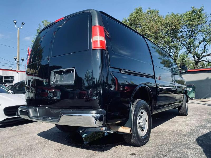 2015 CHEVROLET Express Van - $12,395