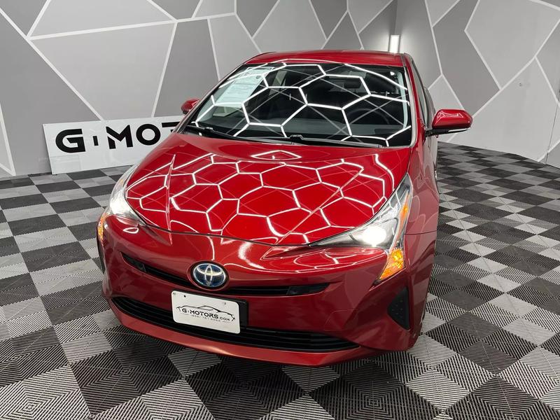 2018 Toyota Prius Two Hatchback 4D 1