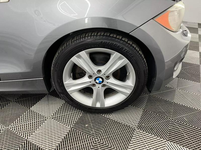 2012 BMW 1 Series 128i Coupe 2D 56
