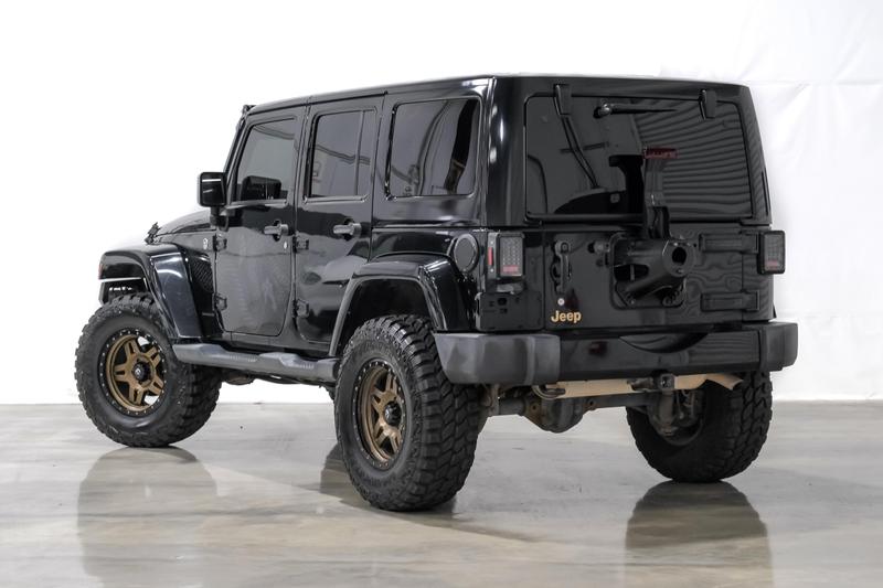 2014 Jeep Wrangler Unlimited Dragon Edition Sport Utility 4D 8