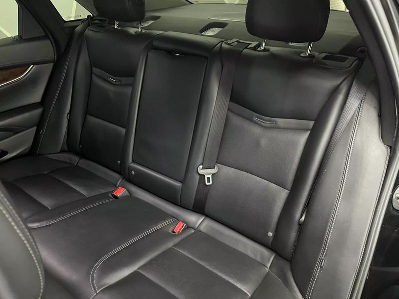 2017 Cadillac XTS Luxury Sedan 4D 26