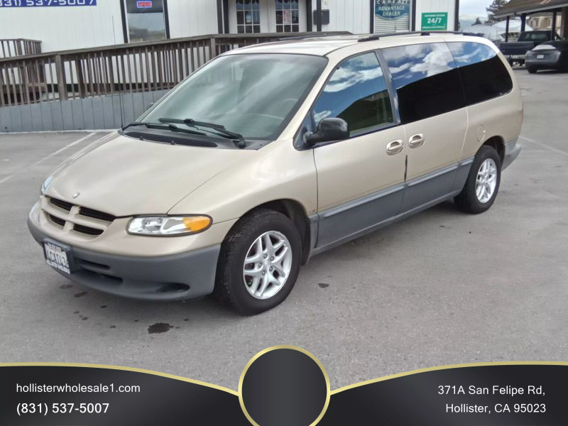 1998 Dodge Grand Caravan LE