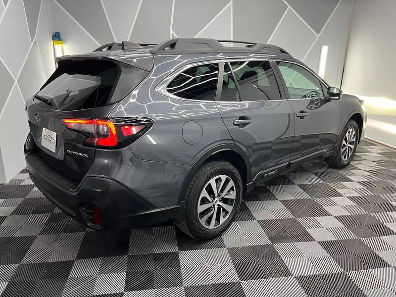 2020 Subaru Outback Premium Wagon 4D 14