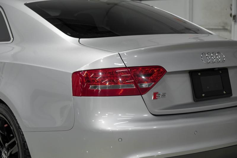 2011 Audi S5 Quattro Premium Plus Coupe 2D 32