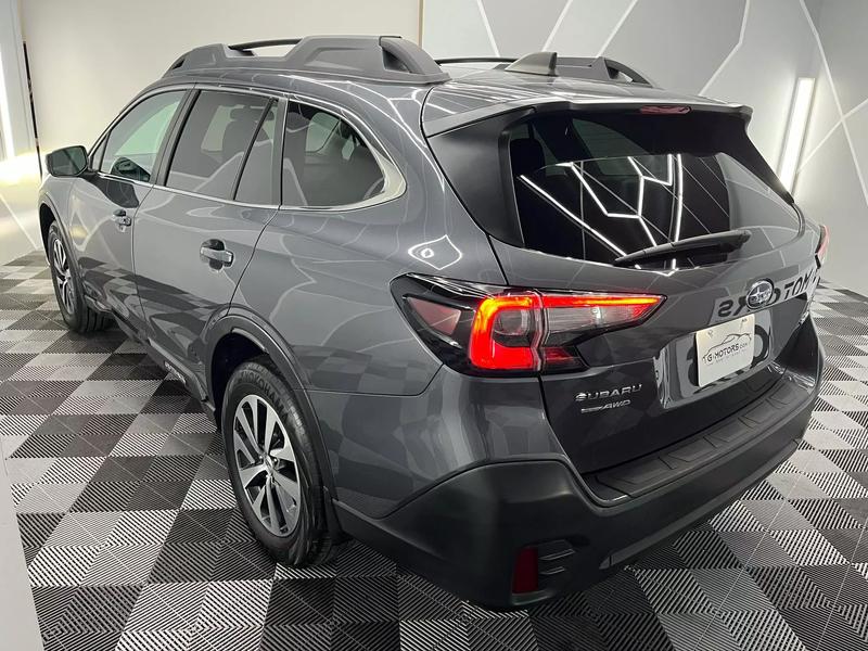 2020 Subaru Outback Premium Wagon 4D 7
