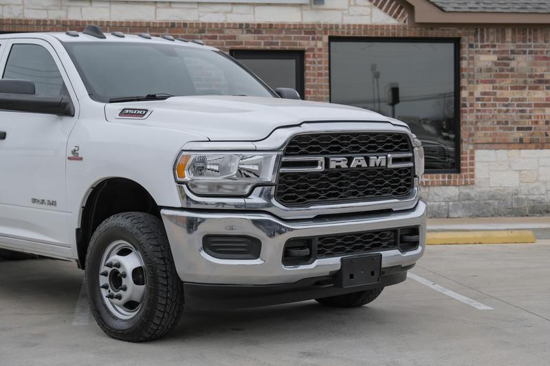 2021 Ram 3500 Crew Cab & Chassis Tradesman Cab & Chassis 4D 10