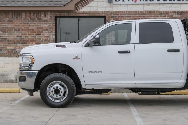2021 Ram 3500 Crew Cab & Chassis Tradesman Cab & Chassis 4D 18