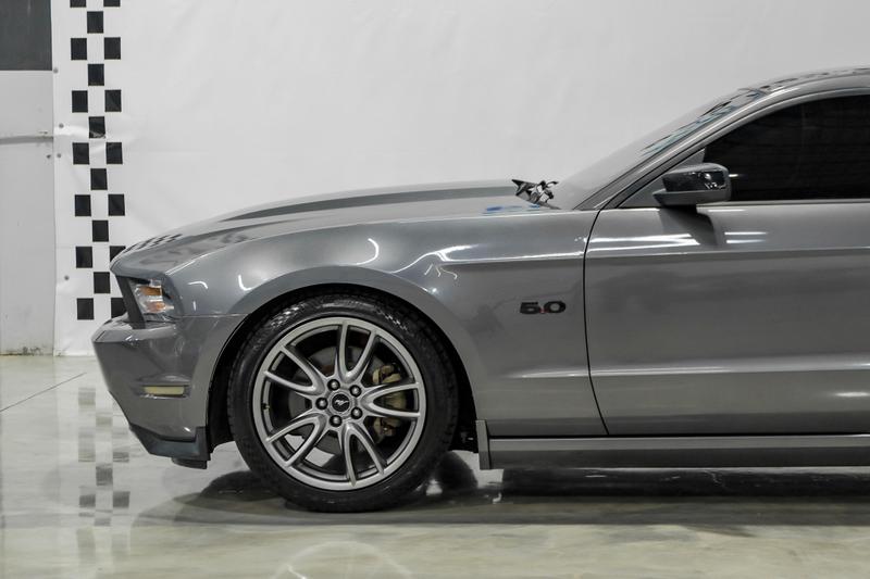 2014 Ford Mustang GT Coupe 2D 14