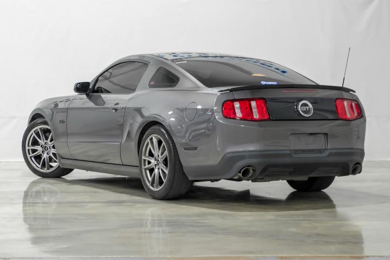 2014 Ford Mustang GT Coupe 2D 10