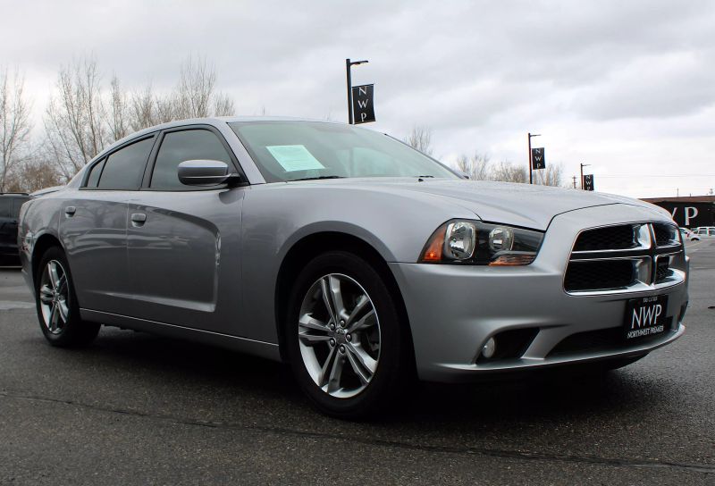 2013 道奇 Charger SXT