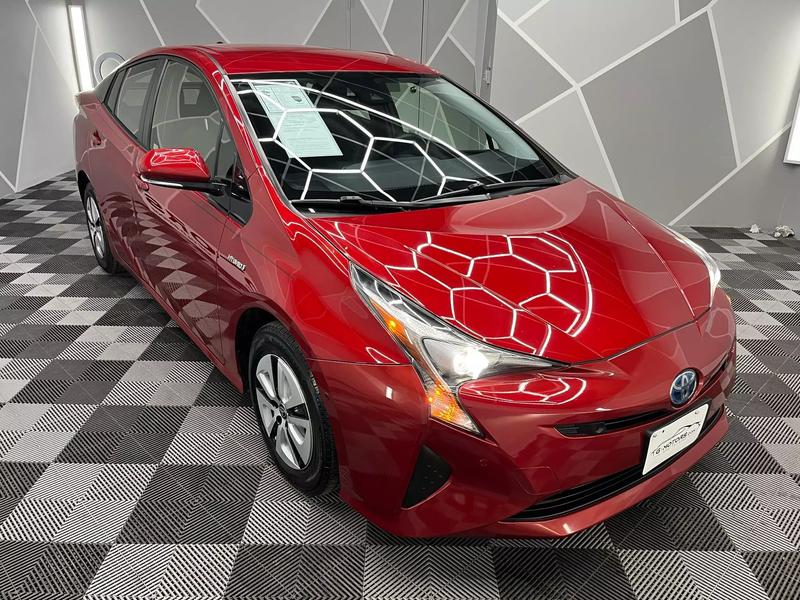 2018 Toyota Prius Two Hatchback 4D 23