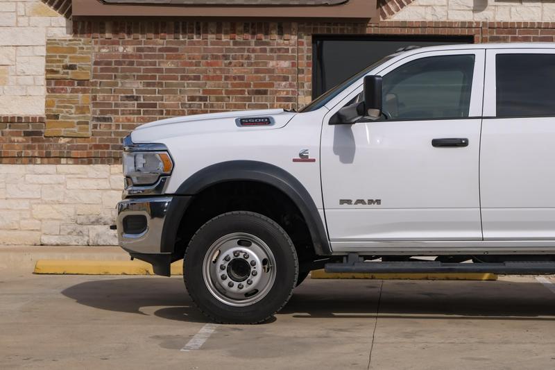 2019 Ram 5500 Crew Cab & Chassis Tradesman Cab & Chassis 4D 14