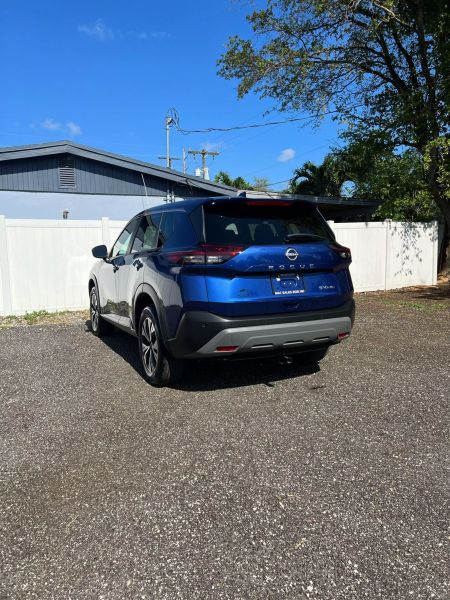 2022 Nissan Rogue  - $22900