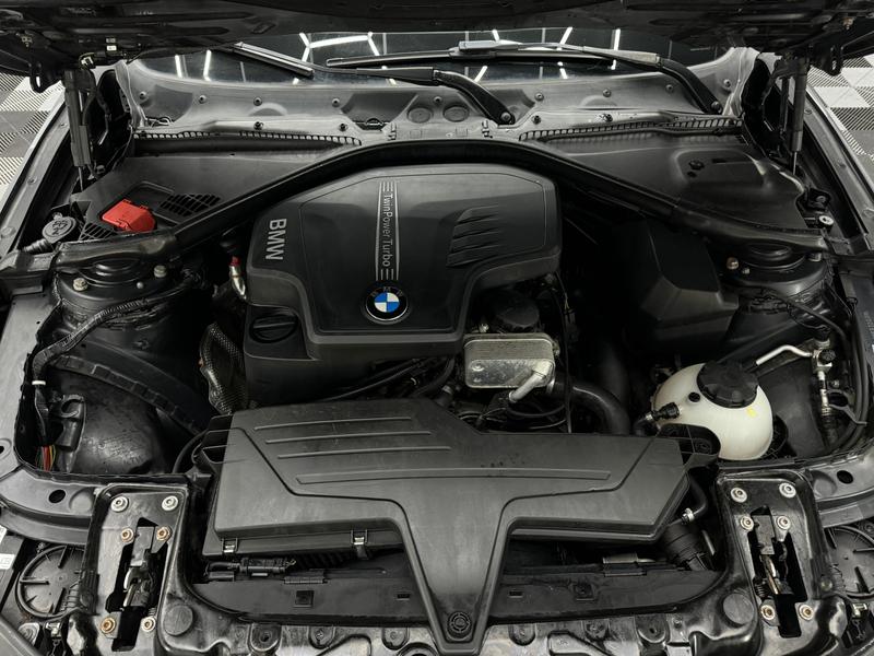 2014 BMW 4 Series 428i xDrive Coupe 2D 41