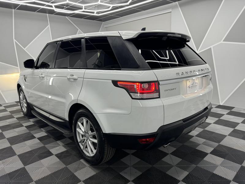 2016 Land Rover Range Rover Sport SE Sport Utility 4D 5