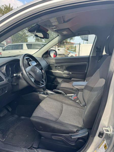 2021 Mitsubishi Outlander  - $17999