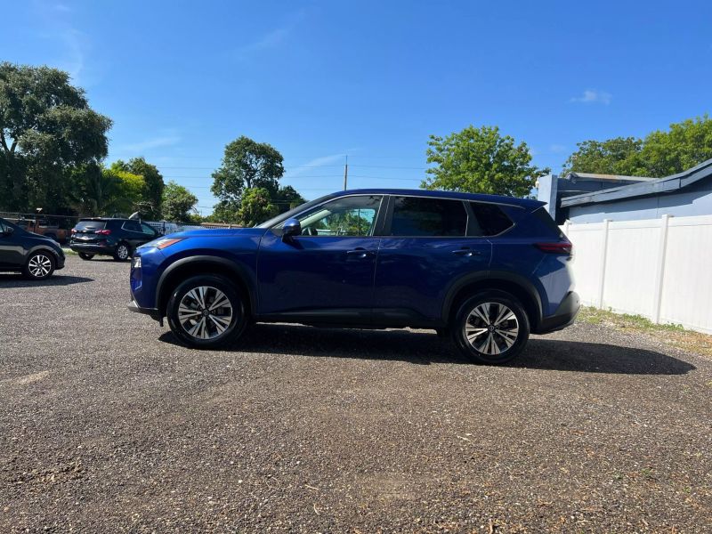 2022 Nissan Rogue  - $22900