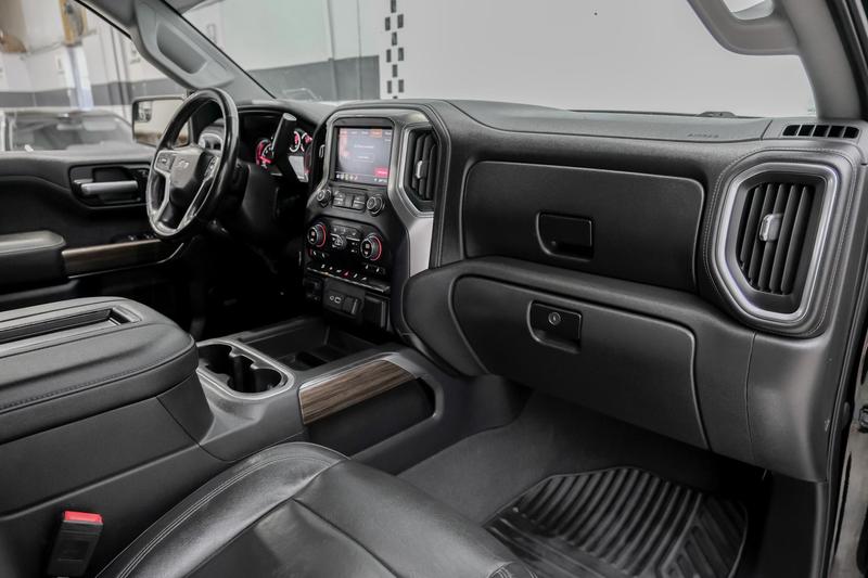 2019 Chevrolet Silverado 1500 Crew Cab RST Pickup 4D 5 3/4 ft 13