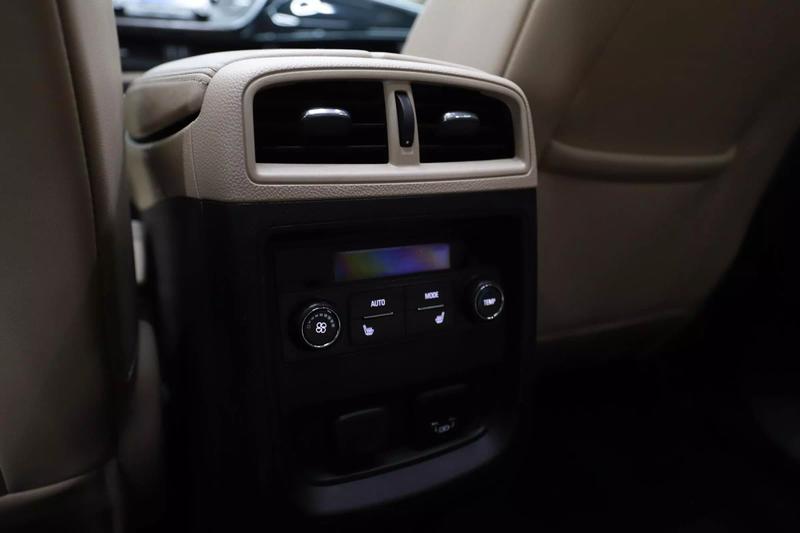 2018 Buick Envision Premium Sport Utility 4D 28