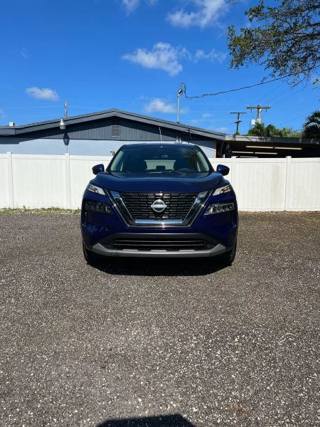 2022 Nissan Rogue  - $22900