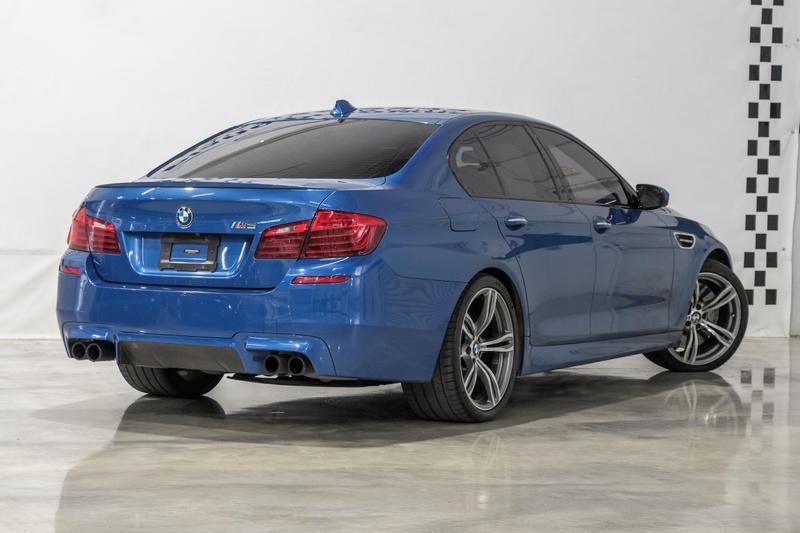 2014 BMW M5 Sedan 4D 6