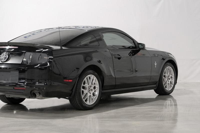 2014 Ford Mustang V6 Premium Coupe 2D 8