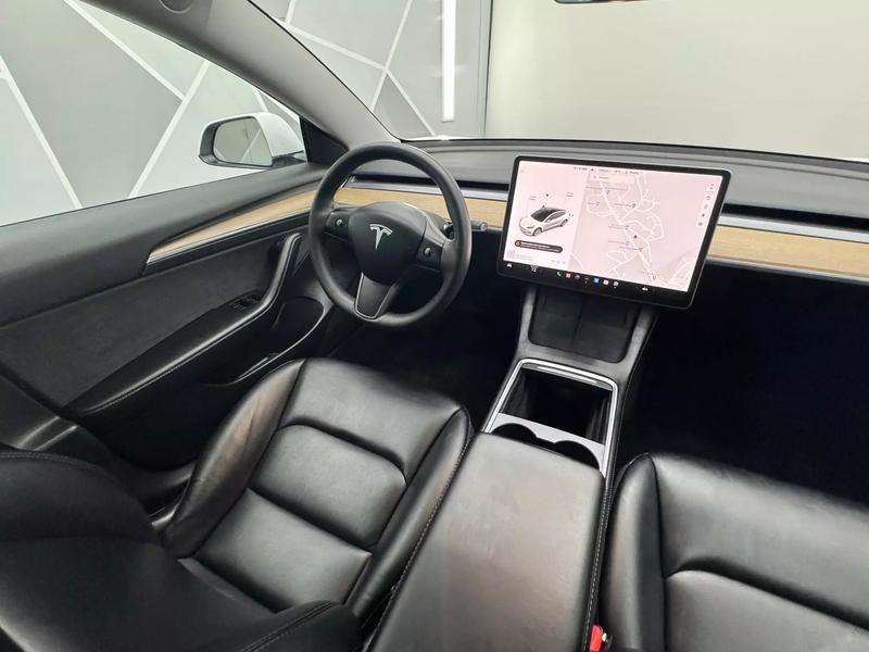 2021 Tesla Model 3 Standard Range Plus Sedan 4D 27