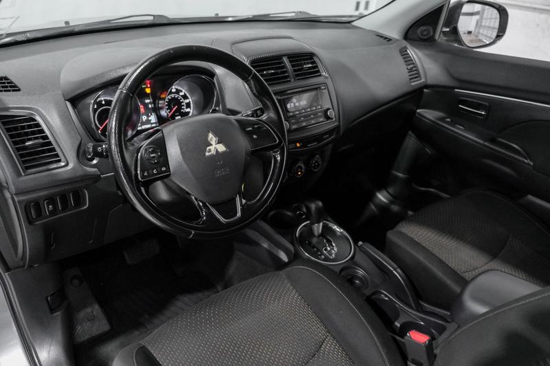 2016 Mitsubishi Outlander Sport ES Sport Utility 4D 18