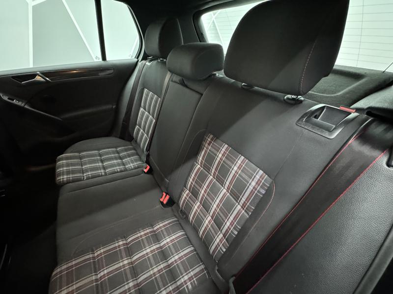 2014 Volkswagen GTI Drivers Edition Hatchback Sedan 4D 23