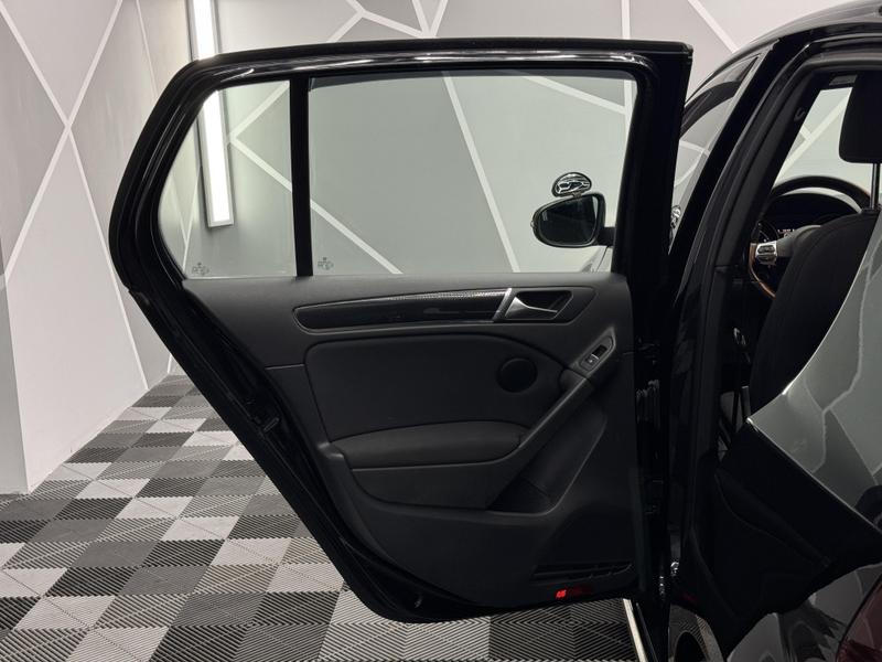 2014 Volkswagen GTI Drivers Edition Hatchback Sedan 4D 17