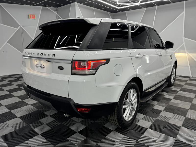 2016 Land Rover Range Rover Sport SE Sport Utility 4D 7