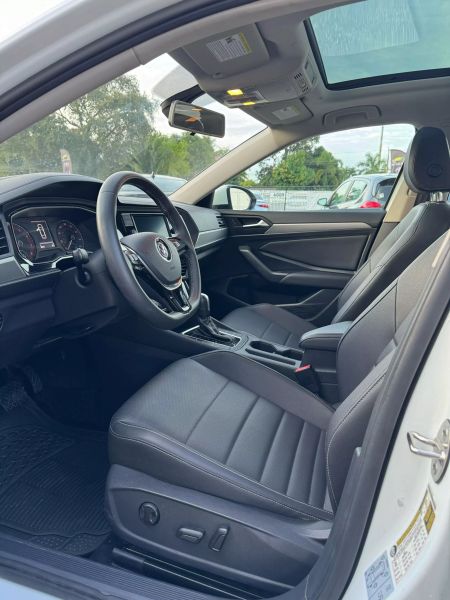 2021 Volkswagen Jetta  - $17999