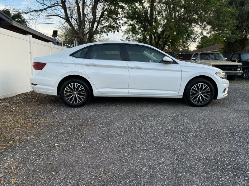 2021 Volkswagen Jetta  - $17999