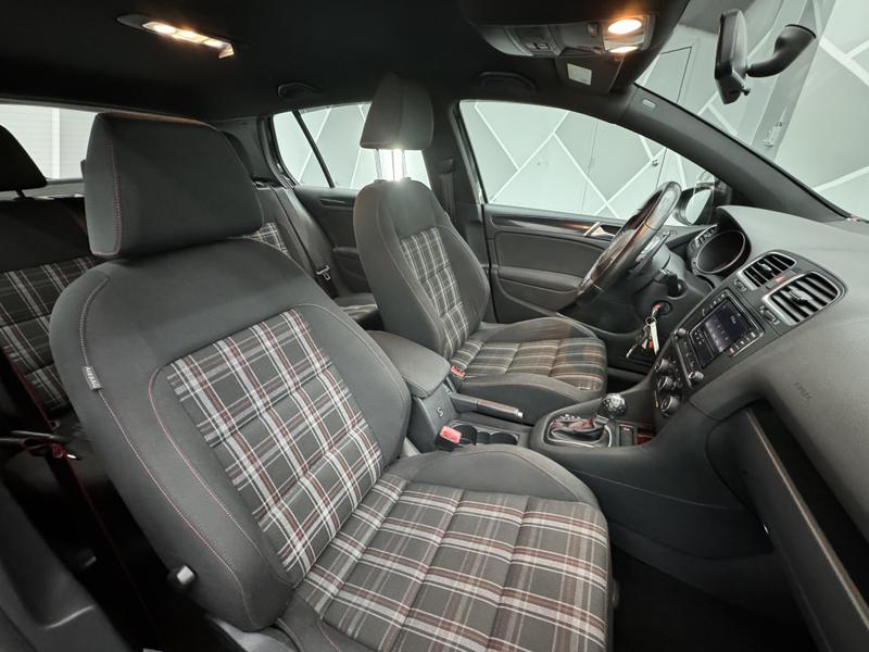 2014 Volkswagen GTI Drivers Edition Hatchback Sedan 4D 21