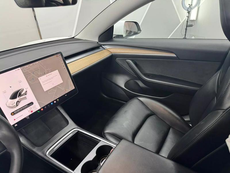 2021 Tesla Model 3 Standard Range Plus Sedan 4D 17