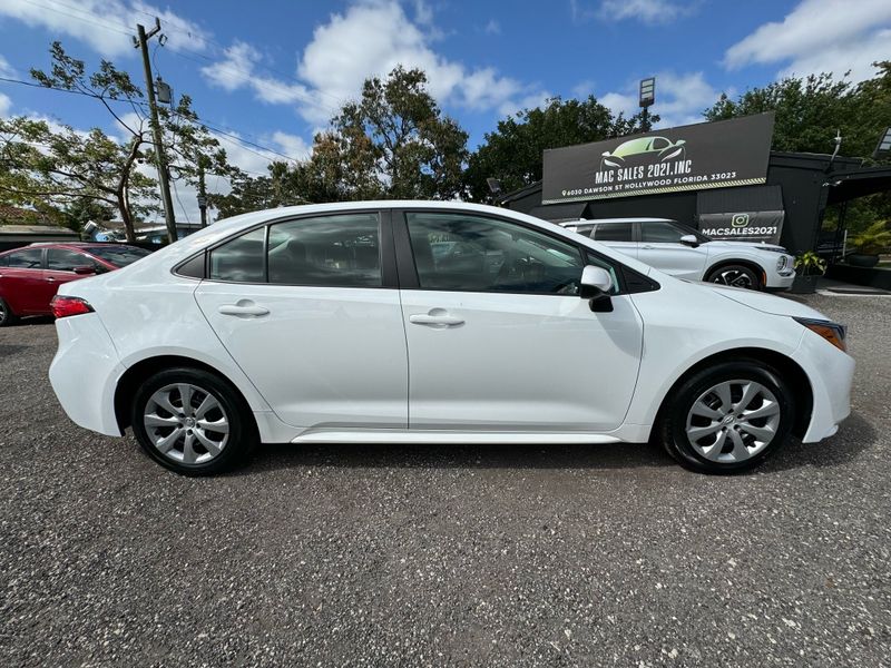 2022 Toyota Corolla  - $19900