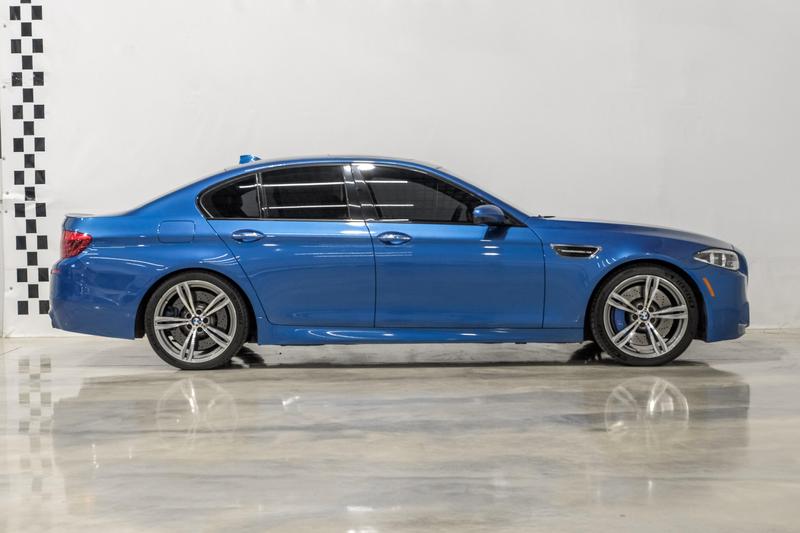 2014 BMW M5 Sedan 4D 5