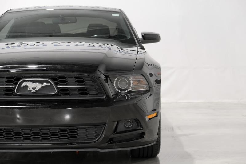 2014 Ford Mustang V6 Premium Coupe 2D 43