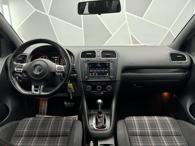 2014 Volkswagen GTI Drivers Edition Hatchback Sedan 4D 33