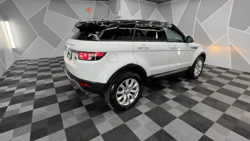 2015 Land Rover Range Rover Evoque Pure Sport Utility 4D 12