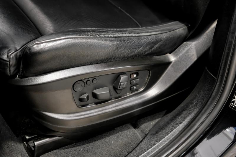 2012 BMW X5 M Sport Utility 4D 38