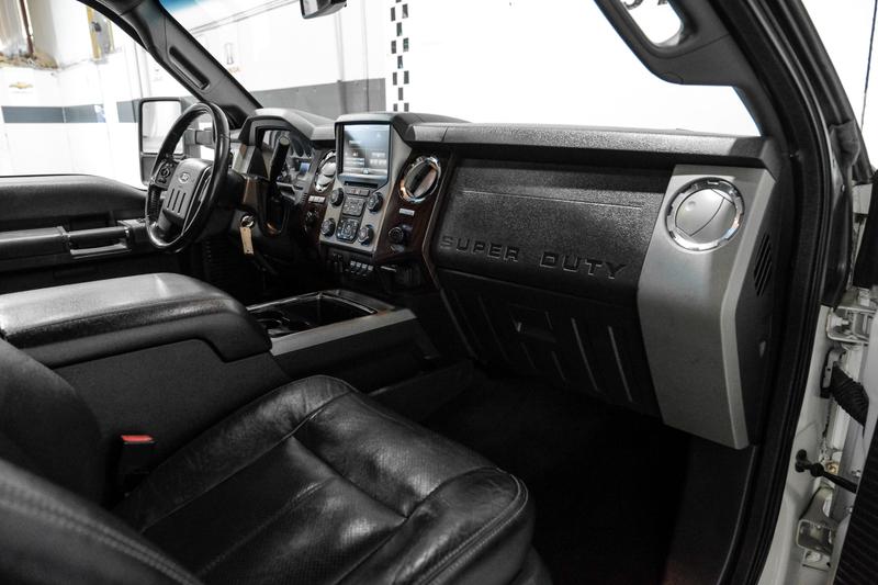 2014 Ford F250 Super Duty Crew Cab Lariat Pickup 4D 6 3/4 ft 16