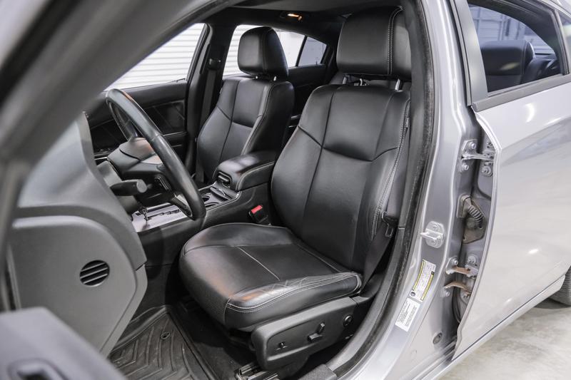 2014 Dodge Charger R/T Max Sedan 4D 14