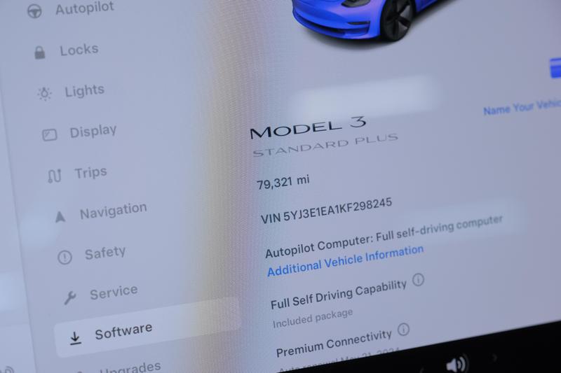 2019 Tesla Model 3 Mid Range Sedan 4D 24
